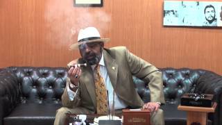 preview picture of video 'La Palina Mr Sam Robusto cigar  Review'