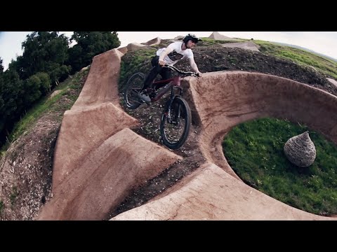 Trailshark x 50to01 - Bolly Best