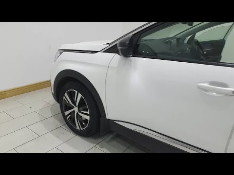 Peugeot 3008 Allure 1.2 130 Automatic 6.3 4 - Image 2