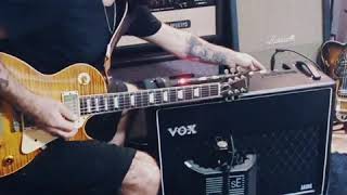 Video thumbnail for Vox Tony Bruno TB35C2 combo 212 by Flávio Prieto