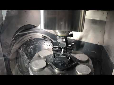 Micro Fräser mit Innenkühlung - • 0,5 8xD + 14xD