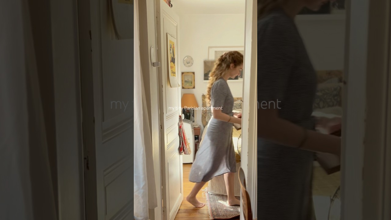 Bienvenue to my tiny Parisian apartment #paris #apartment #decoration #home #hometour #vintage