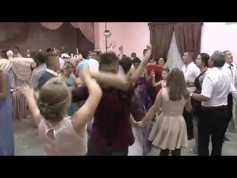 Gabi Nicolae si Formatia NUNTA Ionut si Florina (Dieci) partea 3