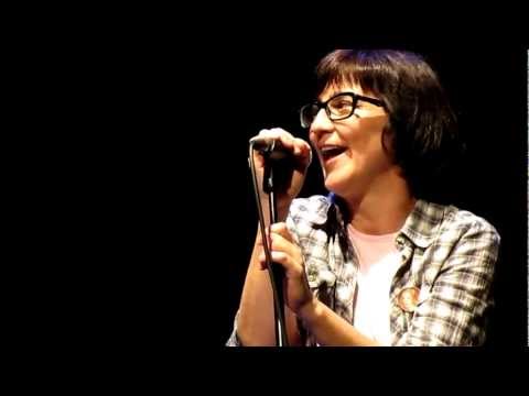 NOCHE SABINERA MARIALUI CANTA REBAJAS DE ENERO