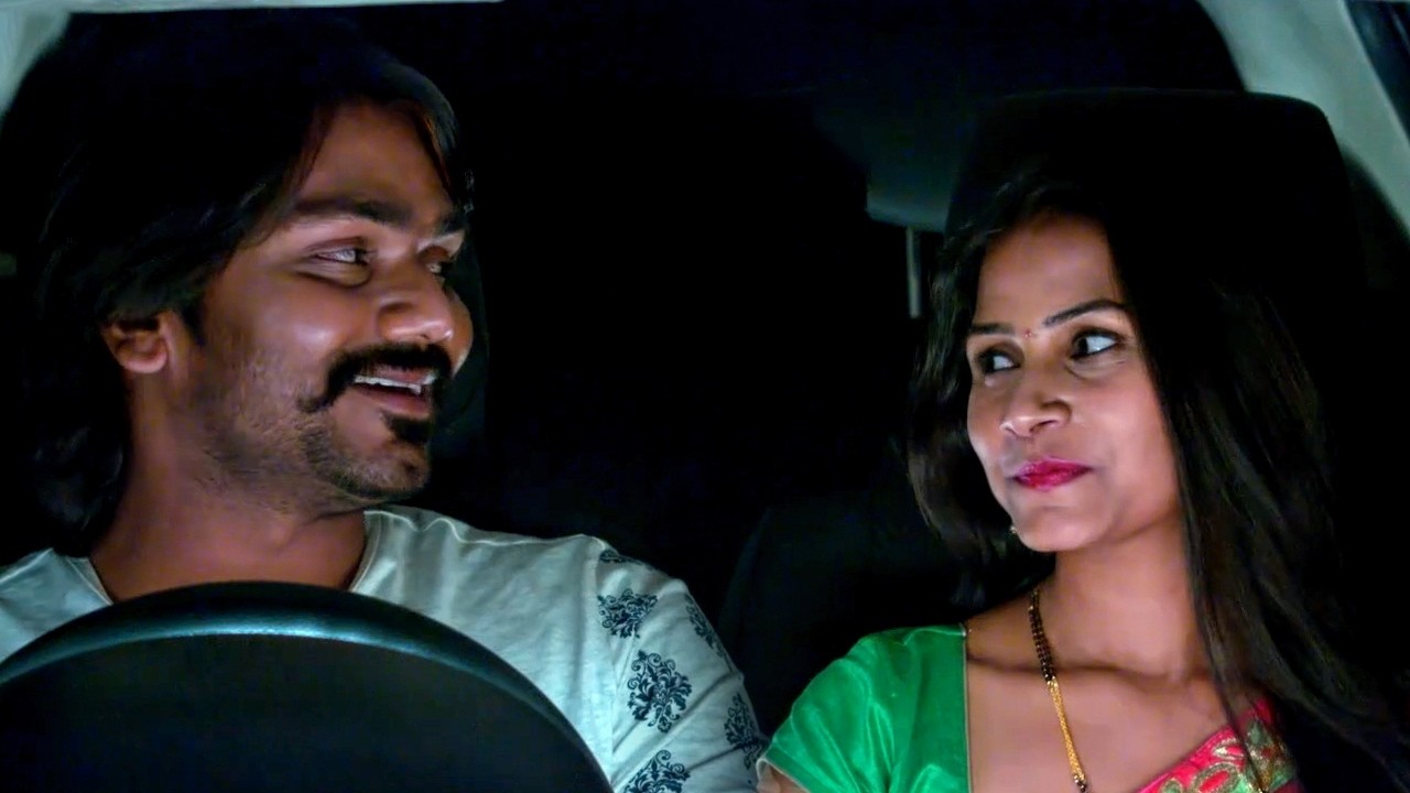 इस आदमी ने Romance करने के चक्कर में उसकी कार ठोक देता है | Dang