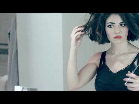 MARINA AND THE DIAMONDS - FEAR & LOATHING [Official Music Video] | ♡ ELECTRA HEART PART 1/11 ♡