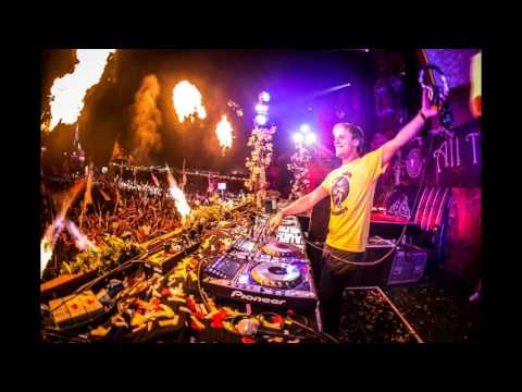 Richard Durand Feat Cassandra Fox  Hump Me In The Morning( AvB Mashup)