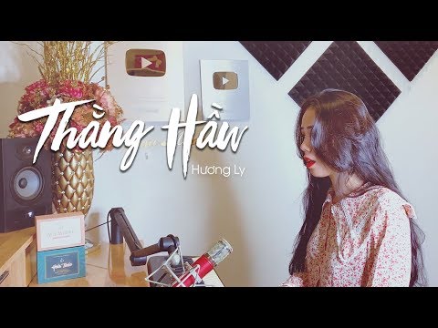 Thể hiện bởi Hương Ly