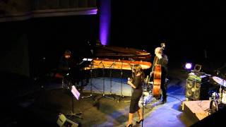 Jan Lundgren Trio & LaGaylia Frazier - Walkin' After Midnight (Greifswald, 8.05.2011)