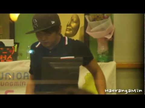[Fancam] 121016 Sukira Sungmin - 반팔 안추워요?