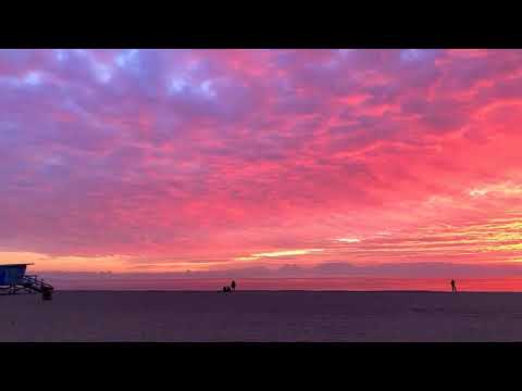 One of The Most Spectacular Sunsets in Los Angeles / Venice Beach
