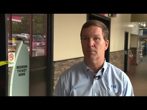 Sussex County police searching for two thieves who stole a cash machine from truck stop