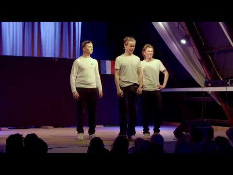 Eikelirevyen 2022 - The Oakelireview