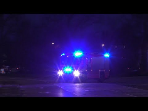 [Rosenbauer AT3/Pressluft] HLF2 Freiwillige Feuerwehr Wedel