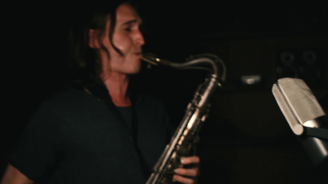 Linus + Frederik Leroux (Live at Les Ateliers Claus) Finco Youtube video image