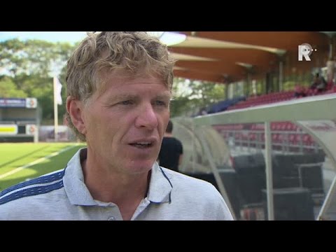 Fons Groenendijk na afloop van Telstar - Excelsior