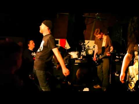 Bisongrass - 'Desert Rose'. Live @ The Tunnels (071213)
