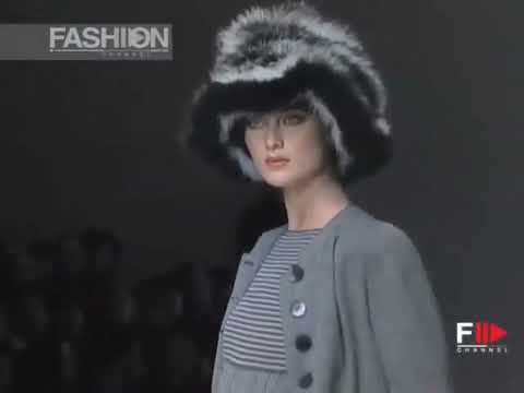 Shalom Harlow Valentino Fall Winter 1996-97 Paris