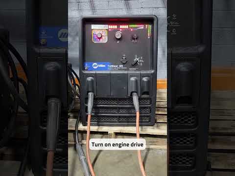 How to Connect a Suitcase to an Engine Drive