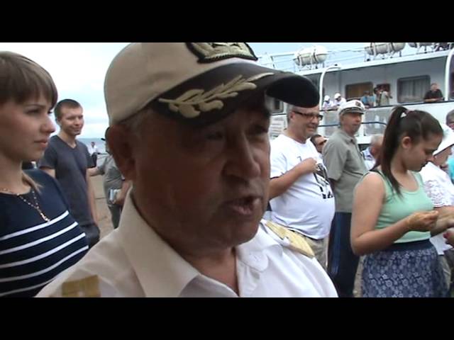 Теплоход туган ярларга алып кайтты