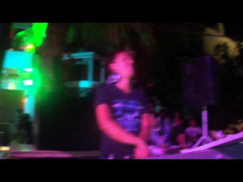 ARMIN VAN BUUREN @Paradise Club,Mykonos (1-8-2012) - Sangre caliente vs  Megalodon