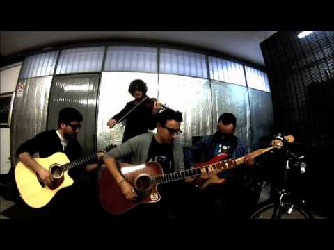 Ninfeanera - Ho visto un uomo (Acoustic Unplugged Version)