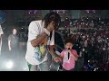 Lil Durk brings young fan on stage for All My Life performance (Newark, New Jersey)