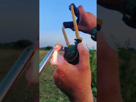 Bomb in Slingshot 💥 #shorts #mrdastan003 #diwali #crackers #trending #youtubeshorts