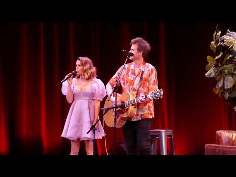 Drama Queens Live - NYC - Tyler Hilton and Bethany Joy Lenz - When The Stars Go Blue - Joy's Version