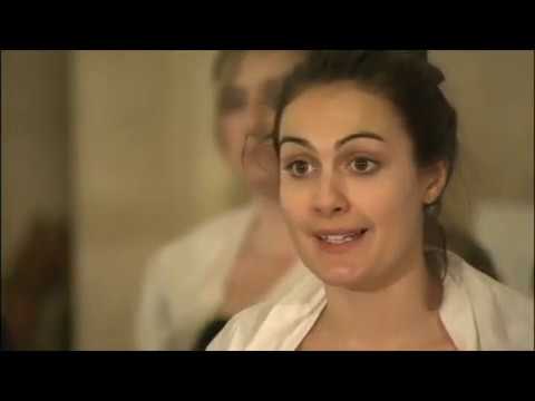 Gloria 8 - Domine Deus Agnus (contralto solo and chorus)