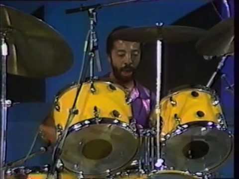 Tony Williams 1979 Solo "There Comes a Time"