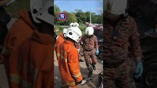 Download lagu Suami isteri antara tiga maut nahas ngeri tiga kenderaan mp3