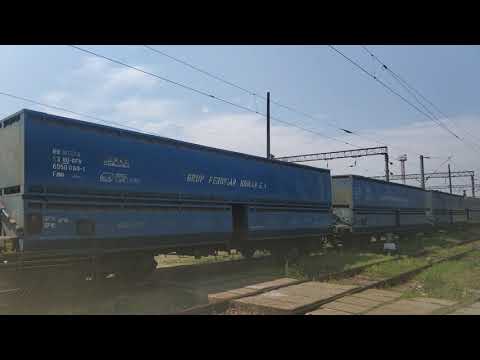 Tren marfar trece prin Ploiesti Sud