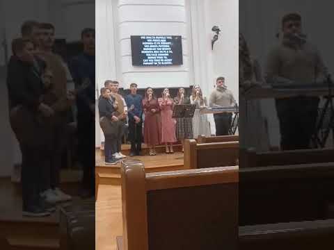 Grupul de tineri din cociu la seara de tineret 