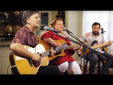 Hawaiian Style Band - Tailgate Jam (HI Sessions Live Music Video)