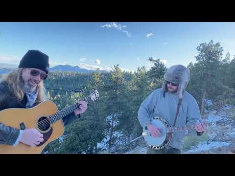 Gotta Travel On - Tyler Grant & Andy Thorn