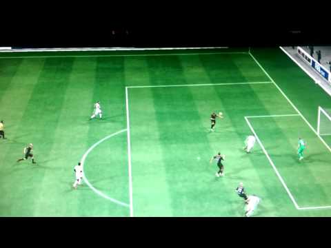 Geiles Kopfball Tor mit Düsseldorf