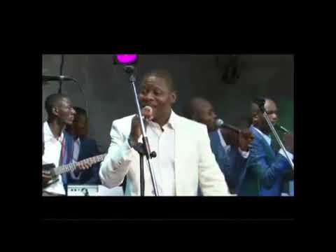 TOUT VA BIEN (FOIS CENT) [LIVE] - MOÏSE MATUTA ET LA PROFONDEUR