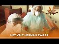 Herman kookt en kijkt mee in een verzorgingstehuis met coronapatiënten | Herman helpt een handje