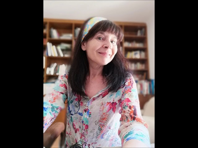 Vídeo relacionado con Beatriz E O Plátano