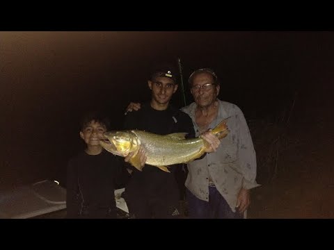 Pesca en Esquina Corrientes
