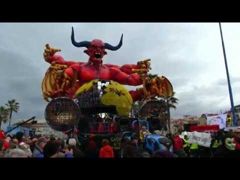 Le grandi opere del Carnevale di Viareggio all'asta per i terremotati.