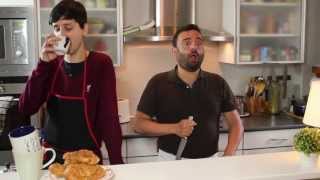 ENGLISH COMEDY - KARLOS KLAUMANNSMOLLER - video