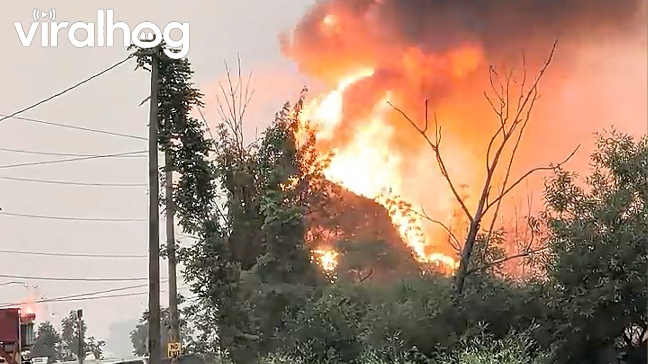 Large Structure Catches Fire in Port Maitland, Ontario || ViralHog