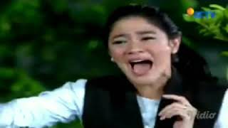 Download lagu JANGAN SENTUH AKU! mp3 Download lagu JANGAN SENTUH AKU! mp3