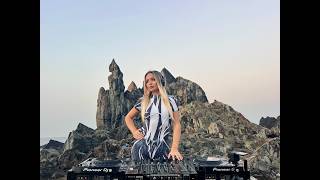 Download lagu Tayla Moss - Live India, Goa / Melodic Techno & Progressive House Mix mp3