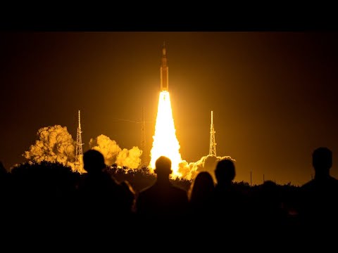 Watch NASA Artemis 1 Rocket Launch to the Moon!