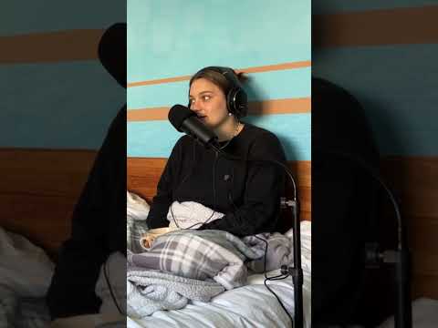 The concert made me obsessed (episode 54) #podcast #yungblud #girls #shorts