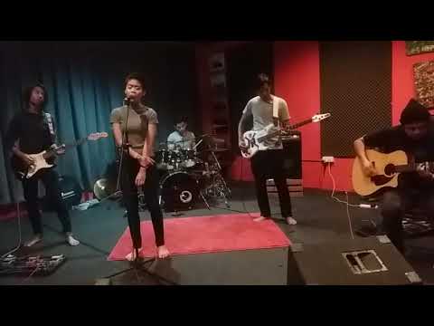 WTS BAND -THE ONLY EXCEPTION-PARAMORE