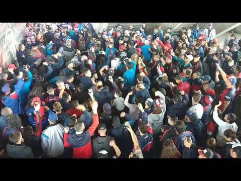 "SAN LORENZO 3 GODOY CRUZ 2 - ENTRADA DE LA GLORIOSA BUTTELER" Barra: La Gloriosa Butteler • Club: San Lorenzo